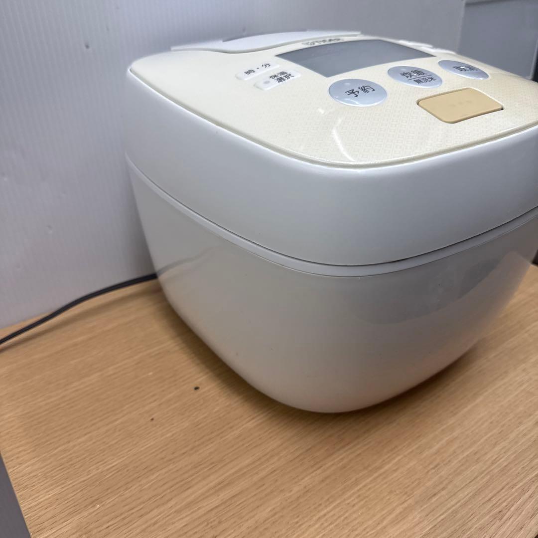 タイガー 炊飯器 5.5合 圧力 IH ホワイト ジャー JPB-R100-W