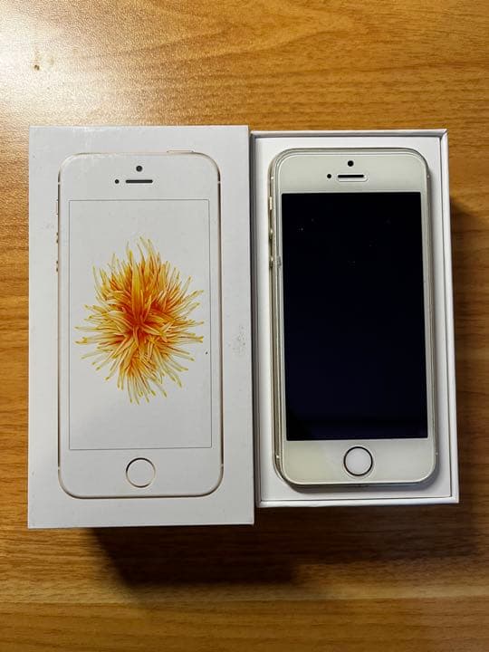 SIMフリー iPhone SE 第1世代 128GB SIMフリー ゴールド