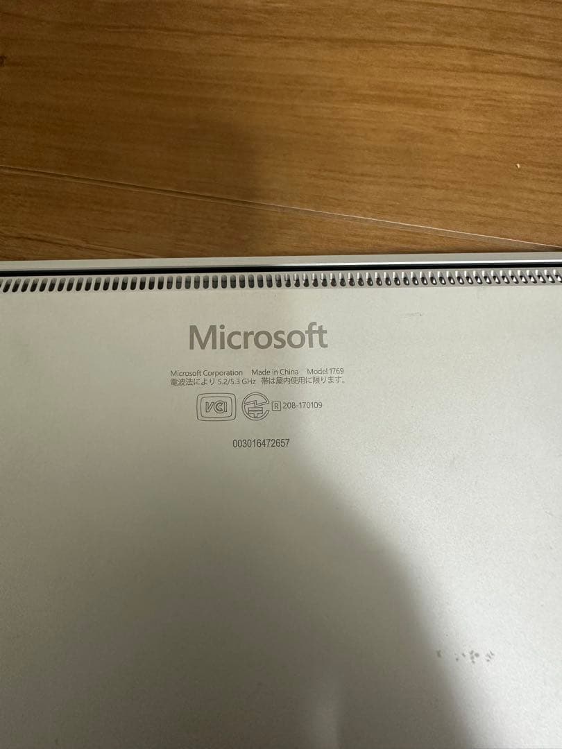 Surface laptop 1769 i5第7世代256SSD メモリ8GB