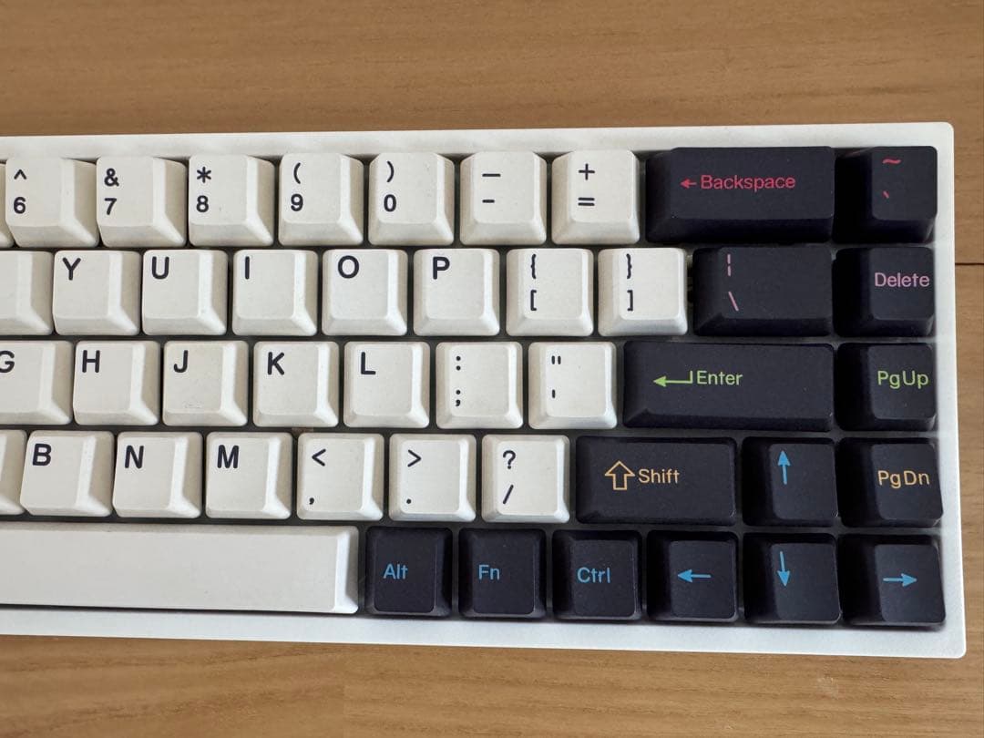 Keydous NJ68 MAX ／ キーボード US配列 ホワイト/ブラック
