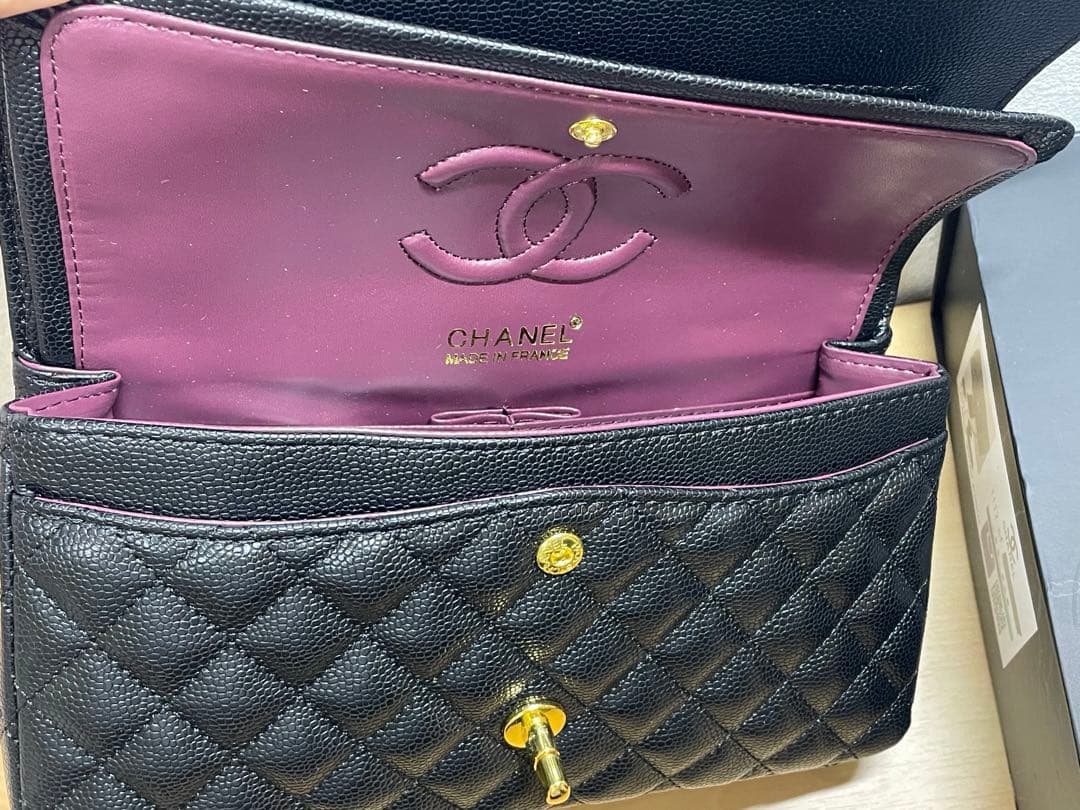 ブラック キルティング ショルダーバッグ ノベルティ