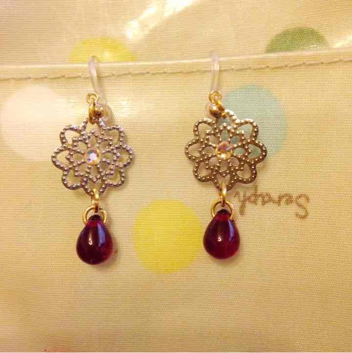 雨粒ビーズ❁ノンホールピアス   今ならプロフ見るとお得に！❤︎