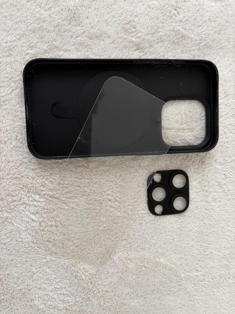 iPhone 15 Pro ブラックチタニウム 256 GB