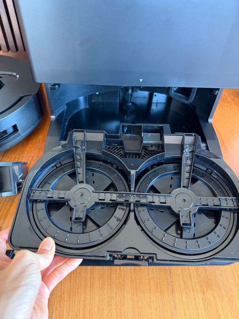 ECOVACS DEEBOT T50 OMNI/デュアルモップＢＫ　2か月使用