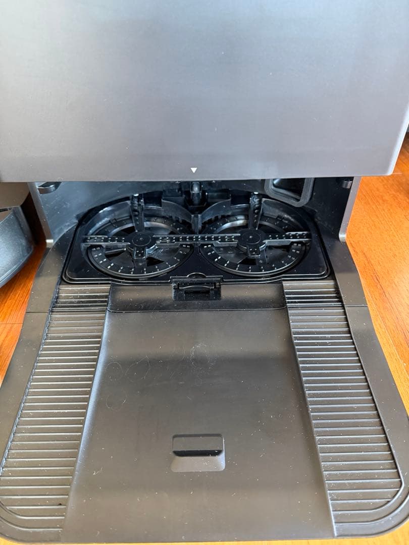 ECOVACS DEEBOT T50 OMNI/デュアルモップＢＫ　2か月使用