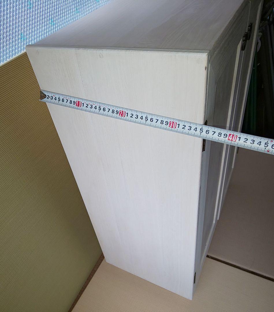 ホワイト 2ドアキャビネット 木製(受注製作)