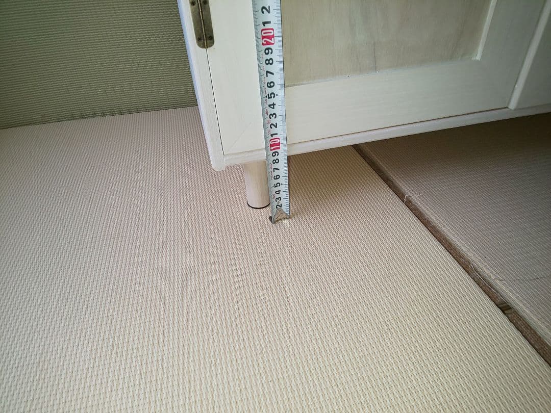 ホワイト 2ドアキャビネット 木製(受注製作)