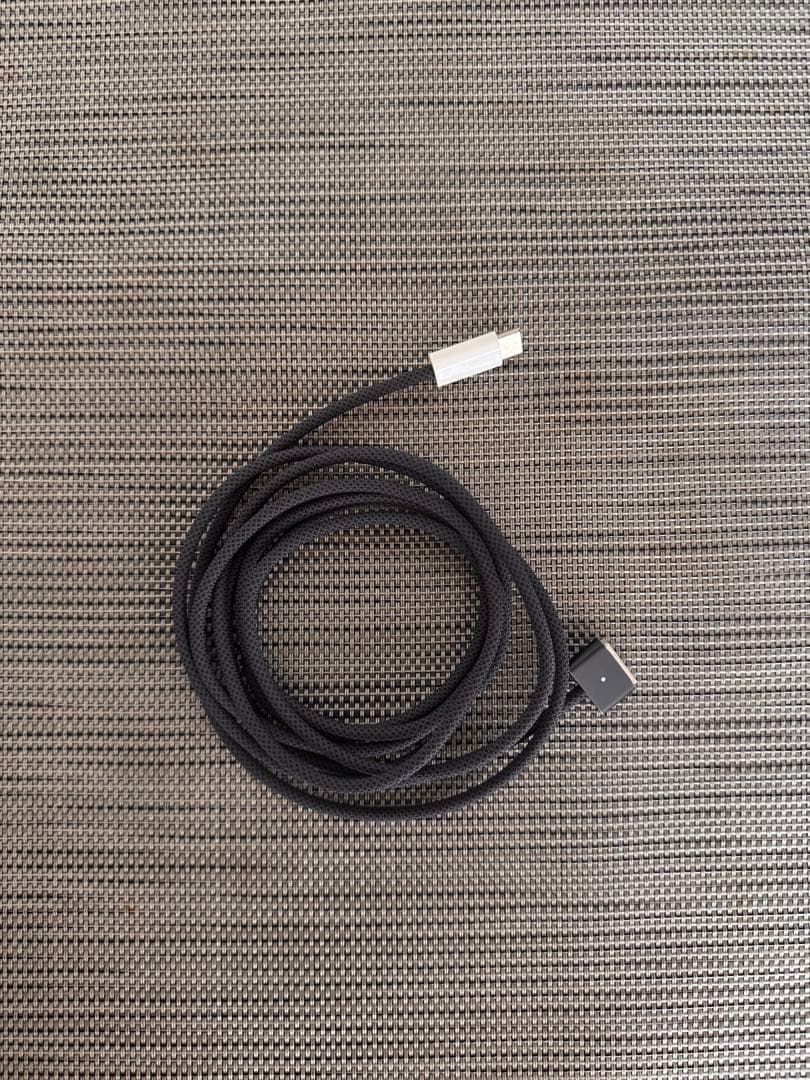 極美品 MacBook Air M2 / メモリ8GB / SSD 256GB