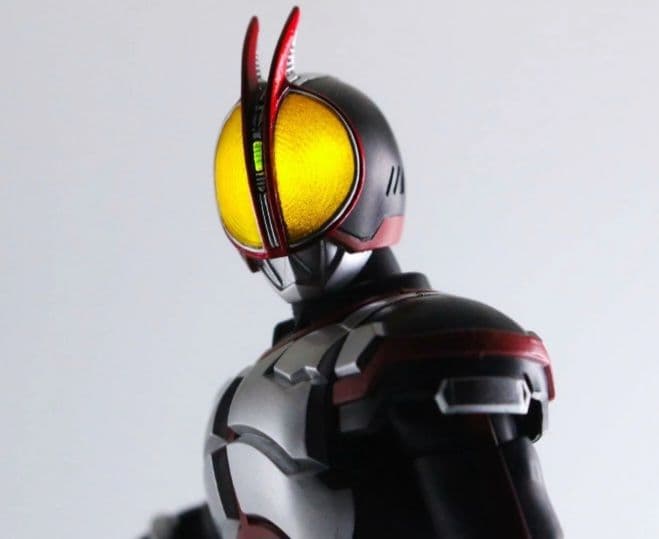 【最安値】フィギュアーツ真骨彫仮面ライダーファイズなどに/発光ヘッド