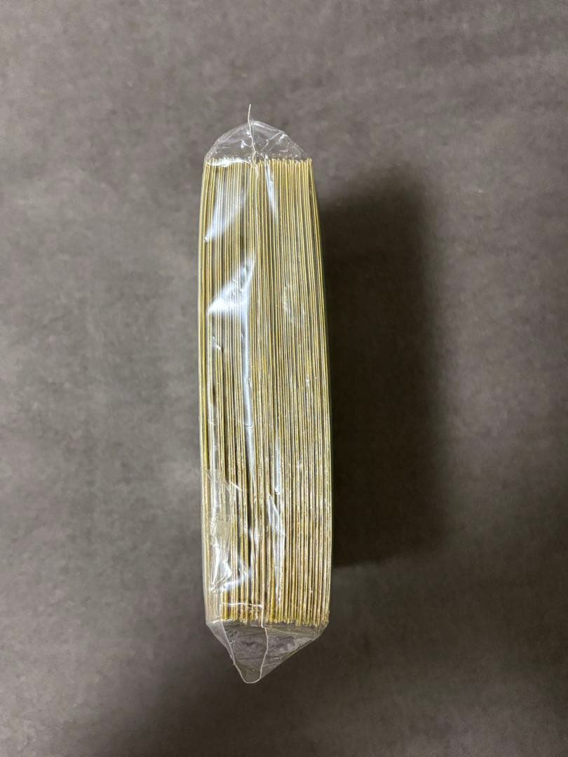 【希少】ルイージピカチュウ スリーブ　デッキシールド