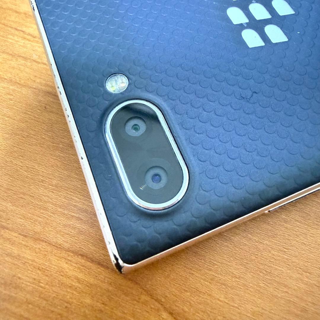 スマートフォン本体 BlackBerry KEY2 LE BBE100-4