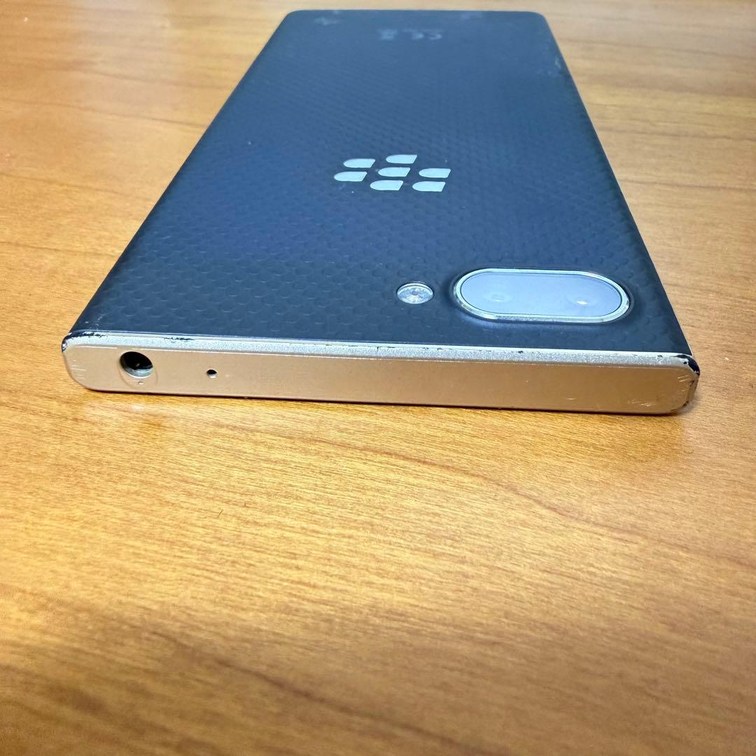 スマートフォン本体 BlackBerry KEY2 LE BBE100-4