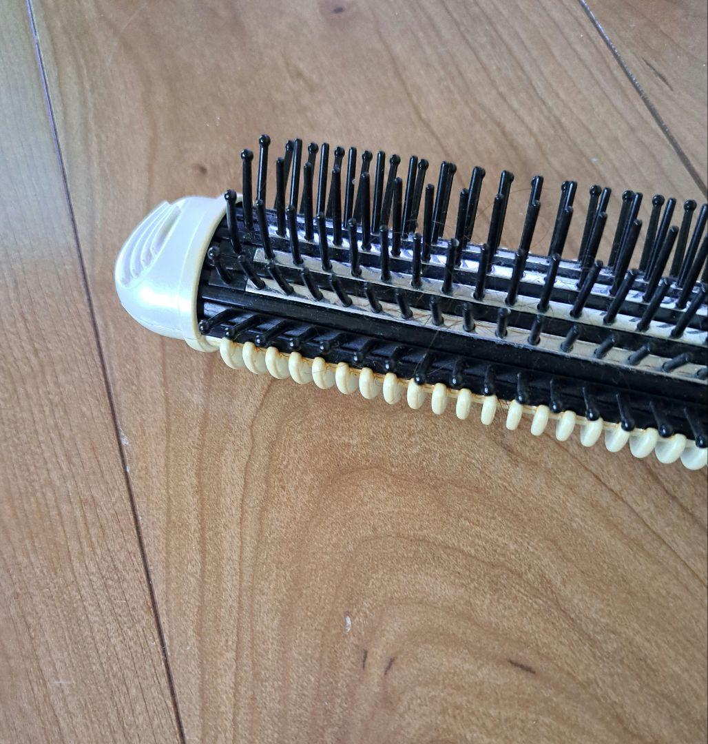 【美品】とかすだけのブラシ型ストレートヘアアイロン