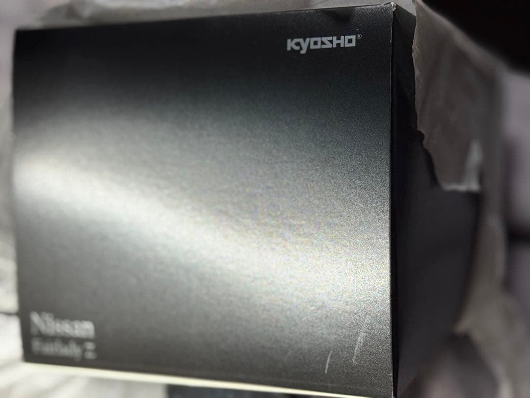 1/18 日産 フェアレディ Z-L S30 ホワイトパールクリスタル シャイン