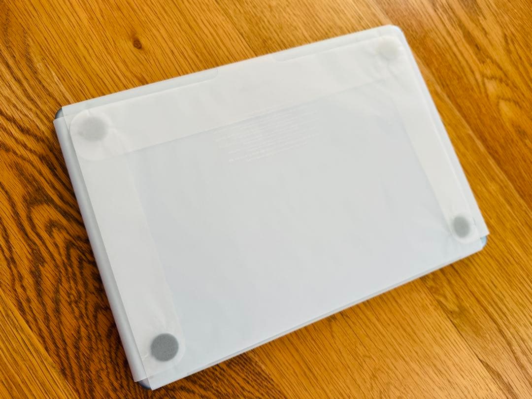 MacBook Air 13 M4 ほぼ新品