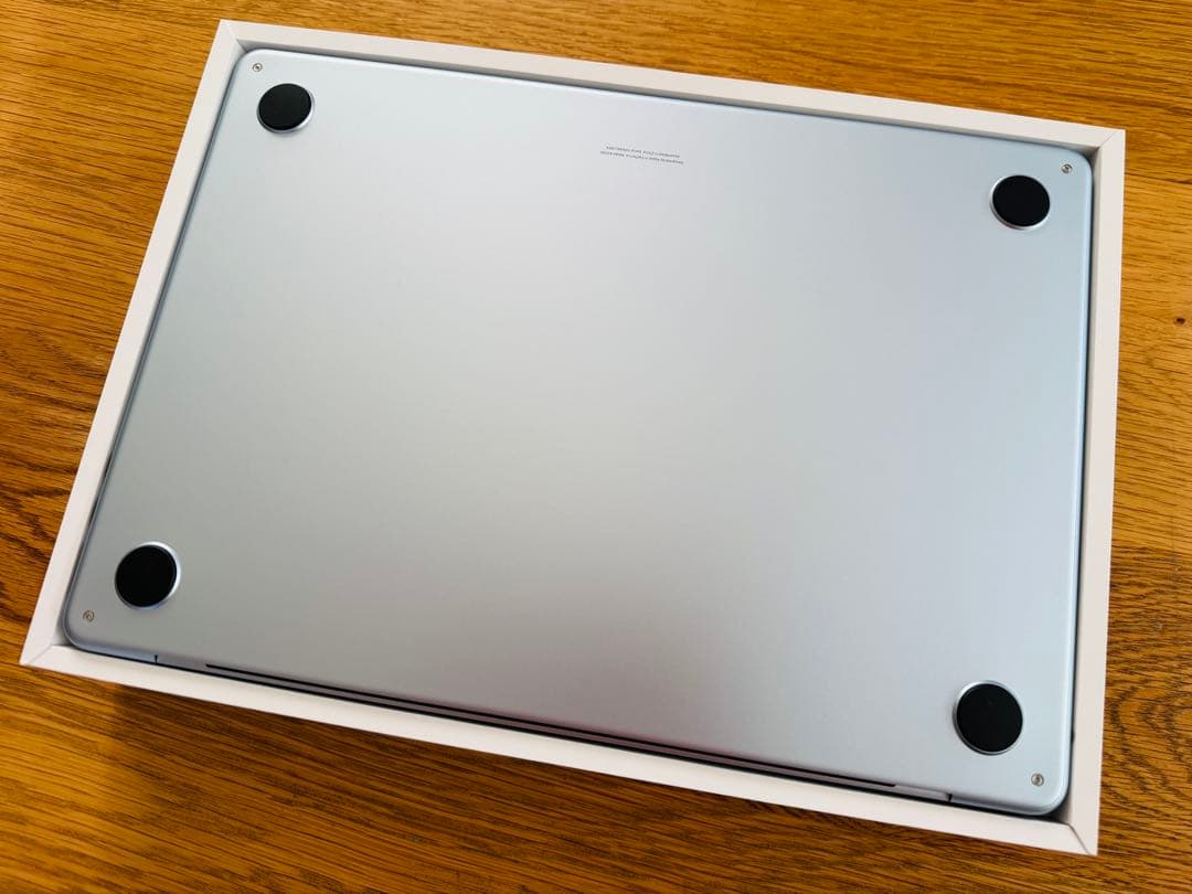 MacBook Air 13 M4 ほぼ新品