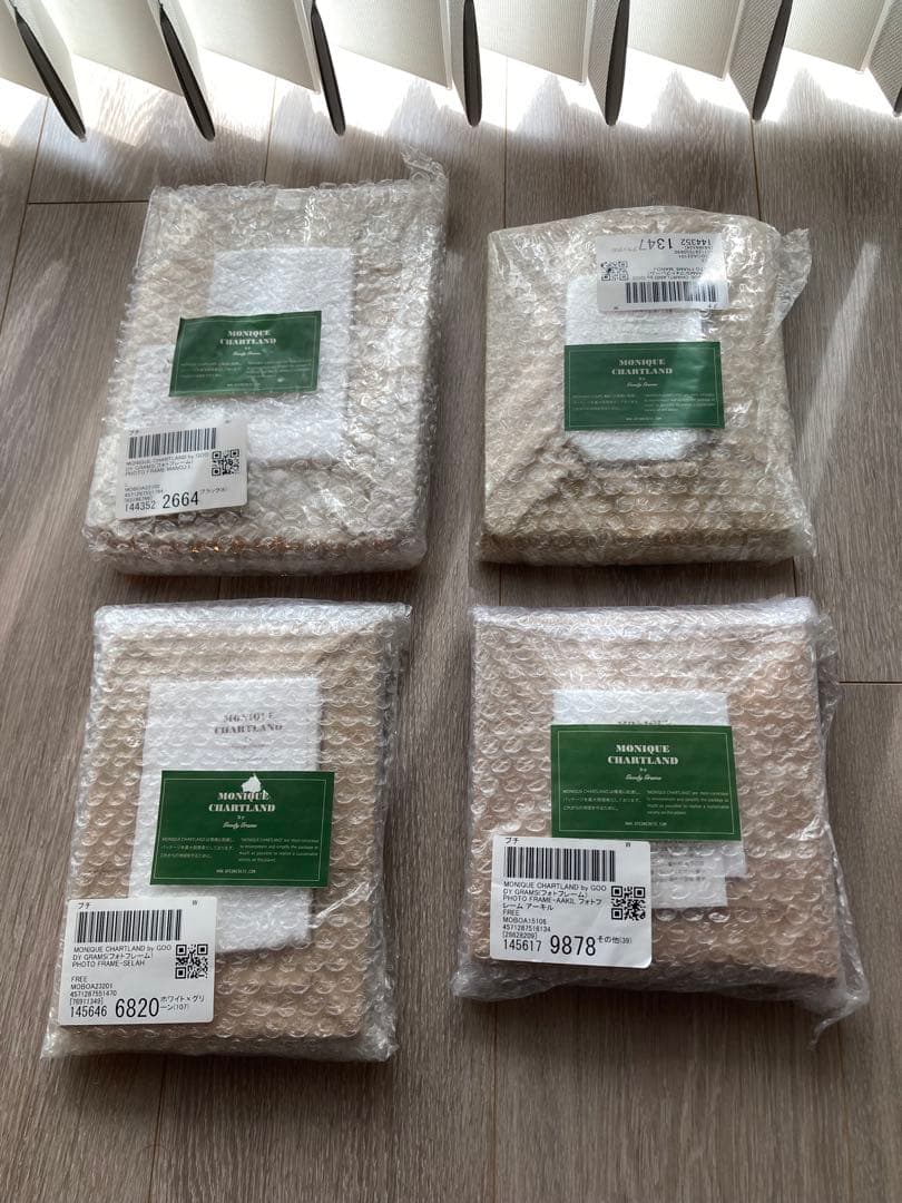 新品未使用品4点MONIQUE CHARTLANDフォトフレーム 合計約2万円