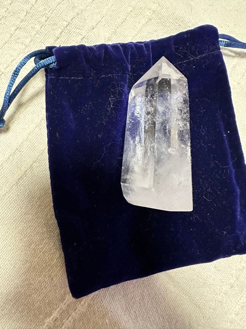 【新品】【超美品】【激安】水晶クラスター　六角柱　パワーストン浄化7cm以上　6