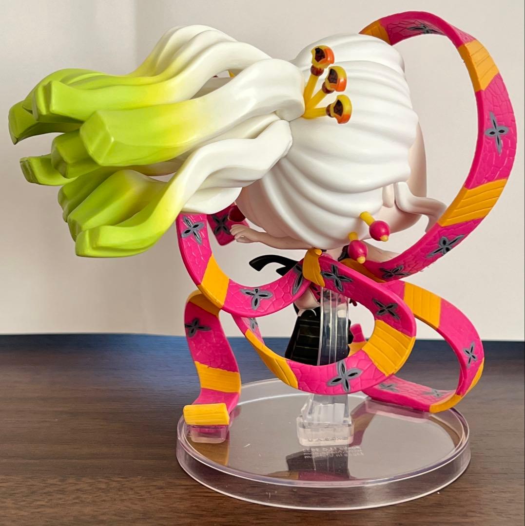 Funko pop DELUXE 鬼滅の刃　DAKI