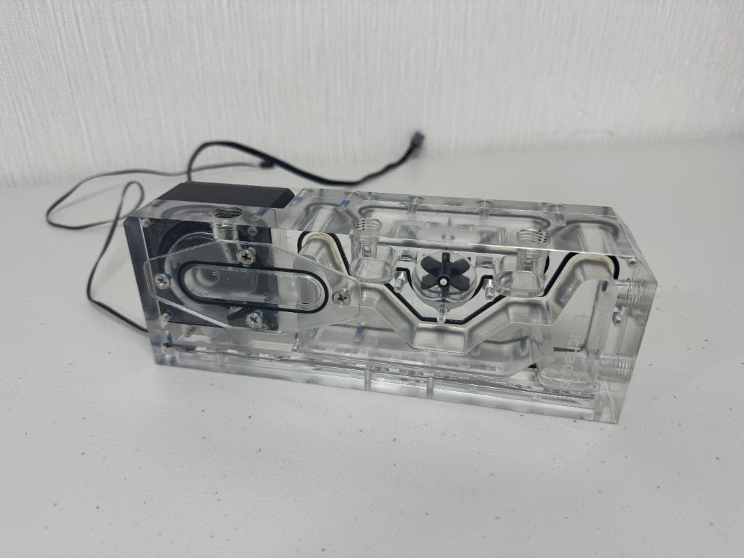 Bitspower Touchaqua XYZ Reservoir　リザポン
