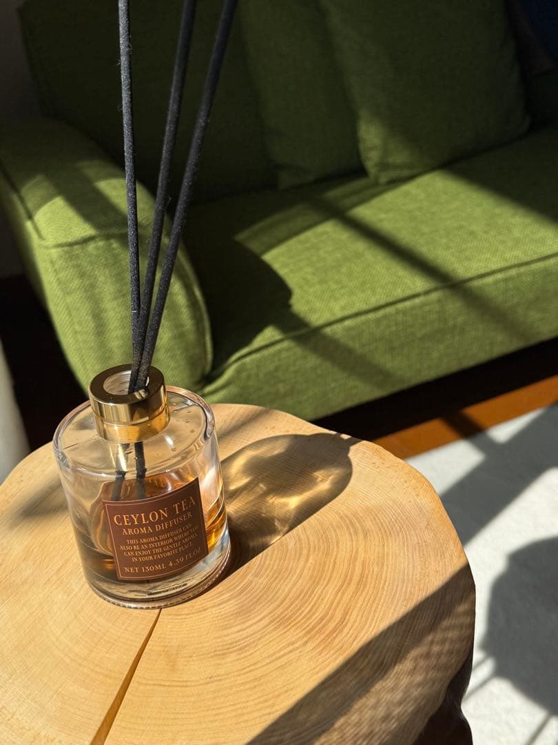 ミニ　コーヒーテーブル　サイドテーブル　天然木　一枚板(k016)一点もの