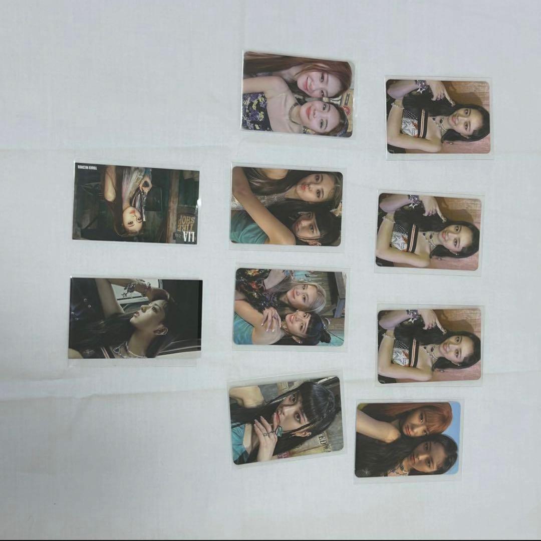 ITZY アルバム＋トレカ＋付属品＋缶バッジ＋キーホルダー＋うちわ まとめ売り