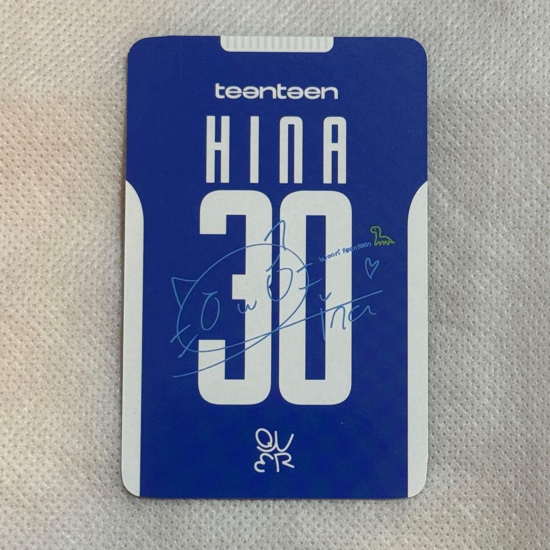 QWER ヒナ ウリ銀行 トレカ