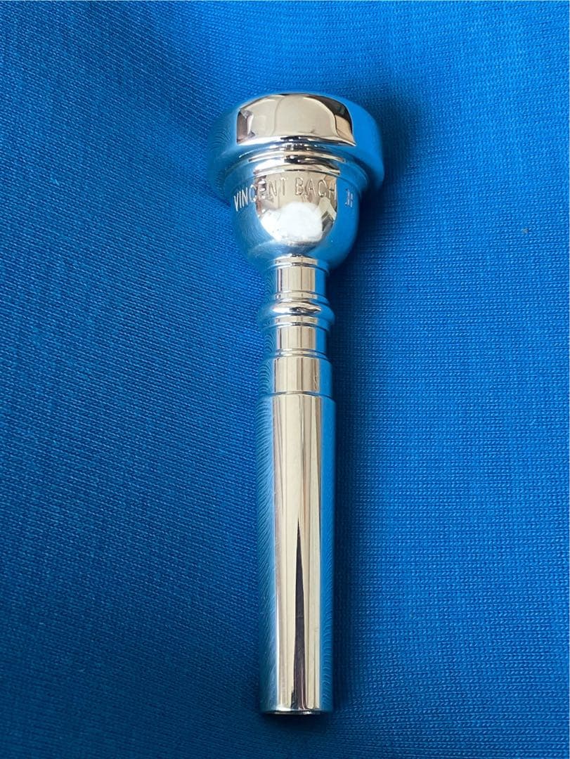 Bach トランペットマウスピース 3Ｅ 中古品　箱付き