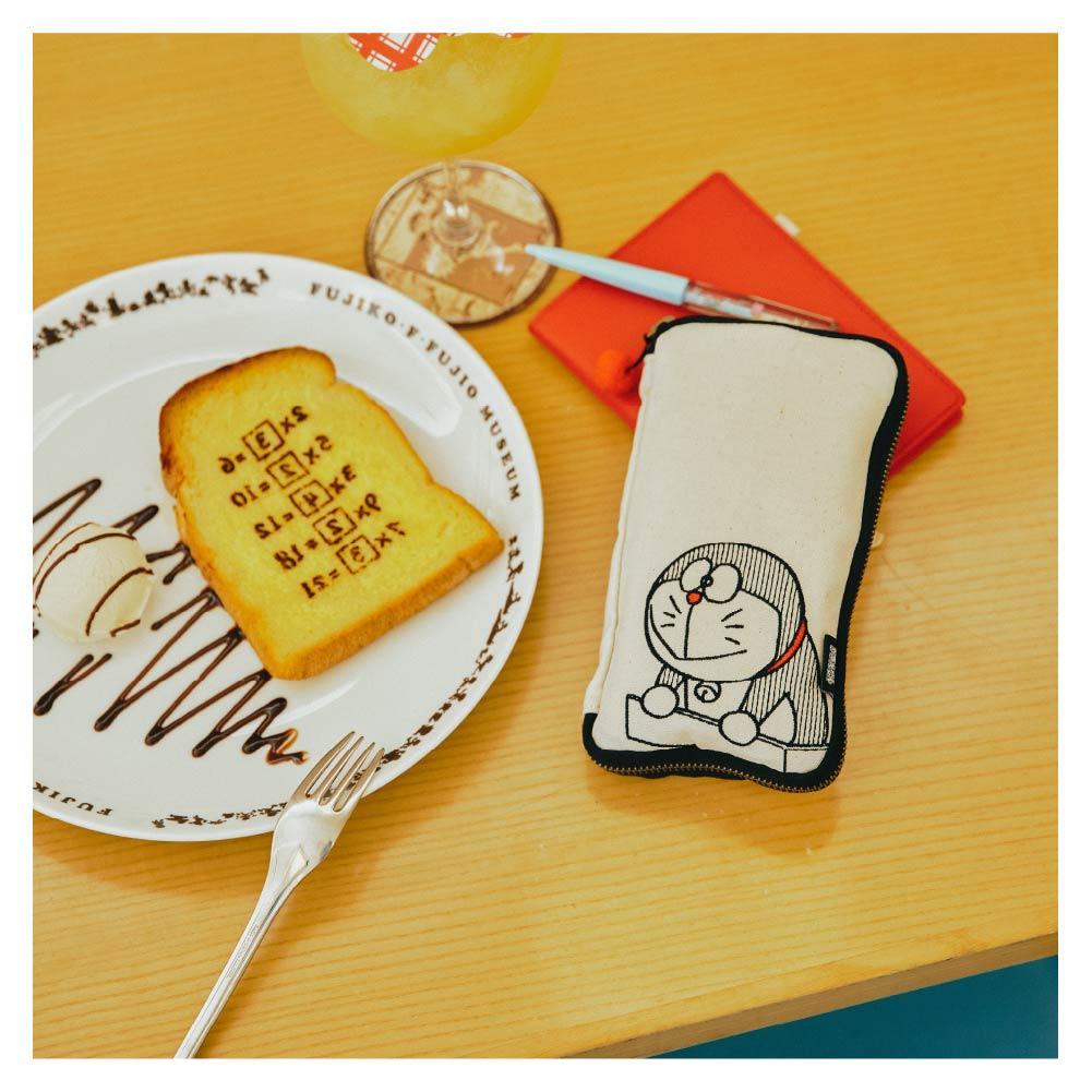 新品未開封　ドラえもん　ほぼ日　ちいさいひきだしポーチ