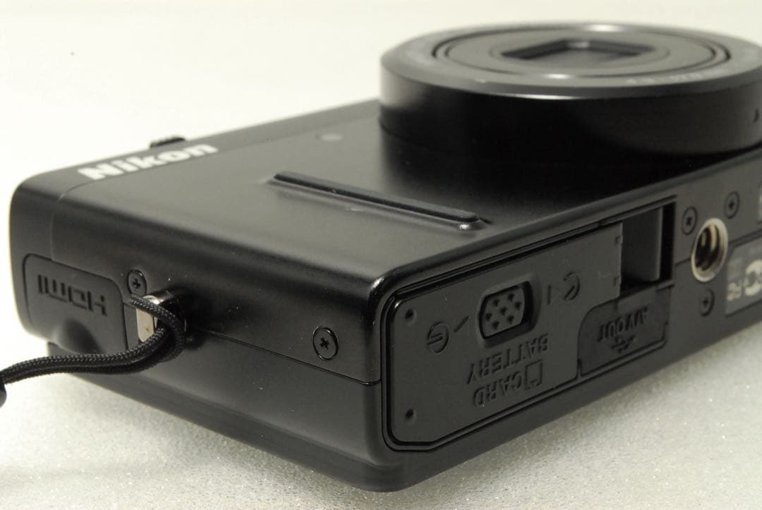 Nikon COOLPIX P300❤️スマホ転送 動作確認済 ニコン ブラック