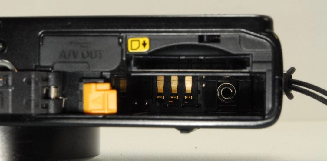 Nikon COOLPIX P300❤️スマホ転送 動作確認済 ニコン ブラック