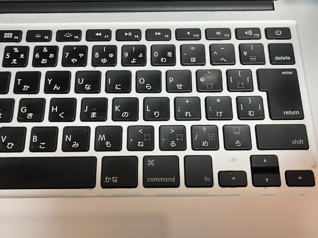 MacBook Air 13インチ Early 2014 本体　電池交換済