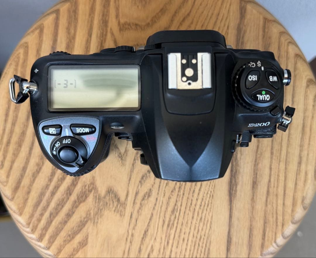 Nikon ニコン D200 動作品