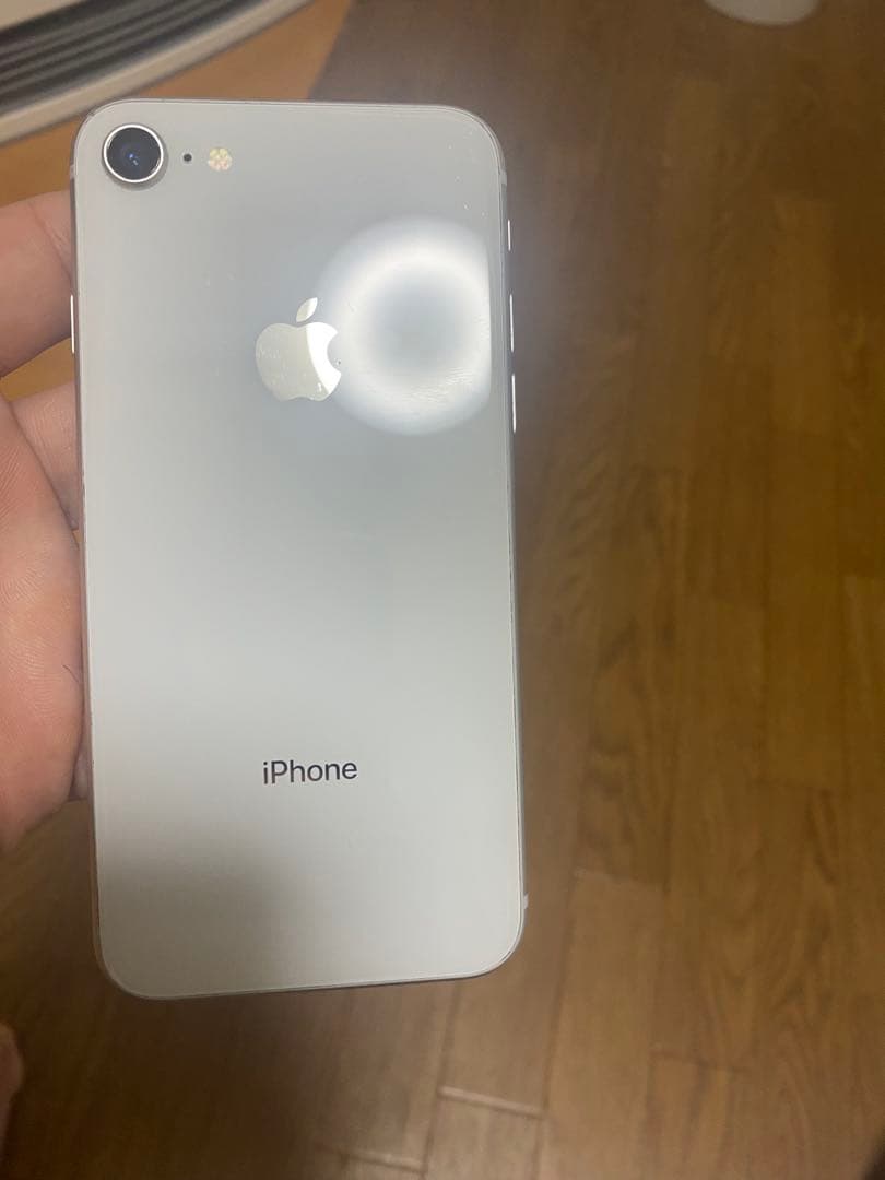 Apple iPhone 8 本体 【動作良好】