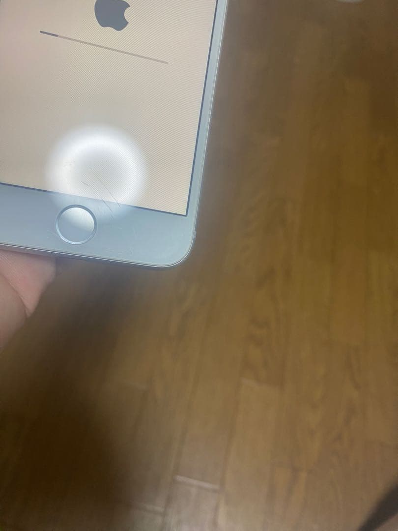 Apple iPhone 8 本体 【動作良好】