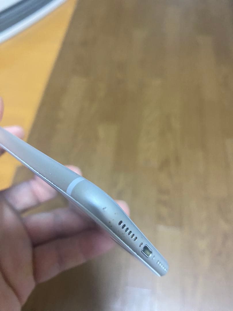 Apple iPhone 8 本体 【動作良好】