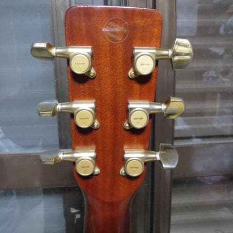 Morris MD-526 アコースティックギター ギグバッグ付 縦ロゴ