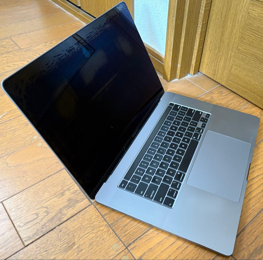 Apple MacBook Pro 16インチ 2019 64GB 2TB
