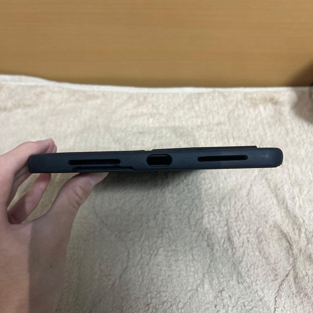 ZUGU iPad Pro11ケース 黒