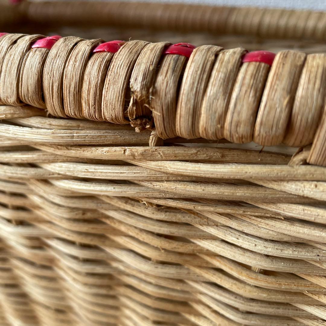 アンティーク風　持ち手付き　バスケット