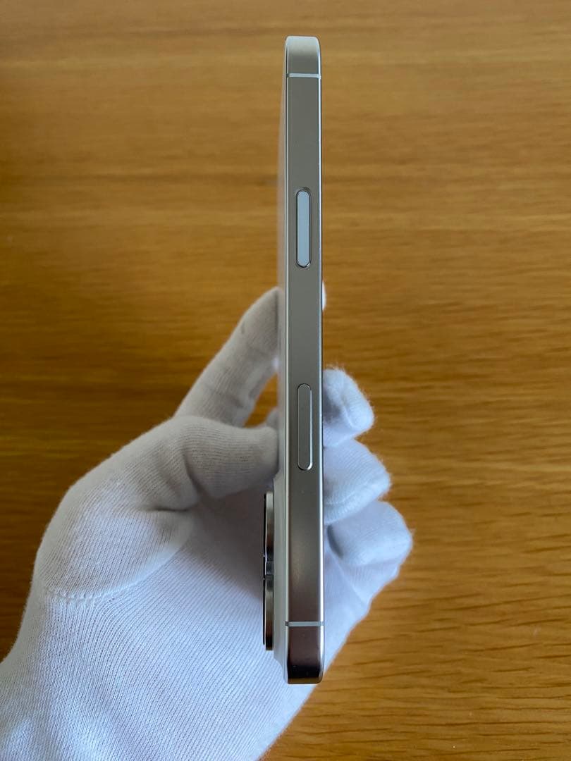 美品　iPhone 16 Pro バッテリー最大容量94% iPhone本体