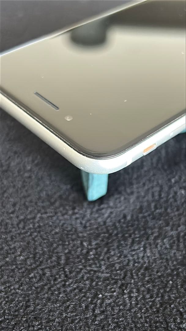 綺麗⚫︎Apple iPhone SE 第2世代 64GB 本体