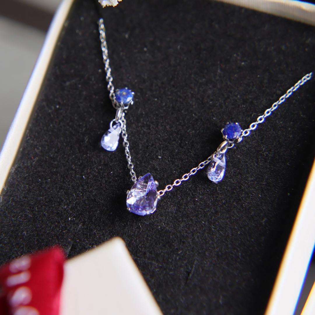 タンザナイトネックレス　ラピスラズリとタンザナイトの小さな宝石ピアス セット