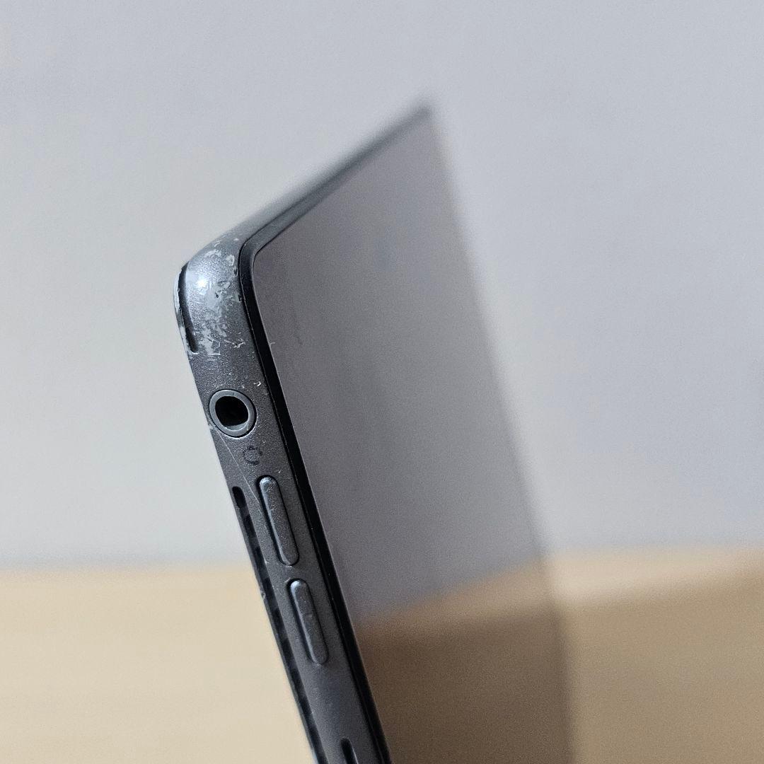 Latitude 7320 ／Surface pro 8 ライバル機