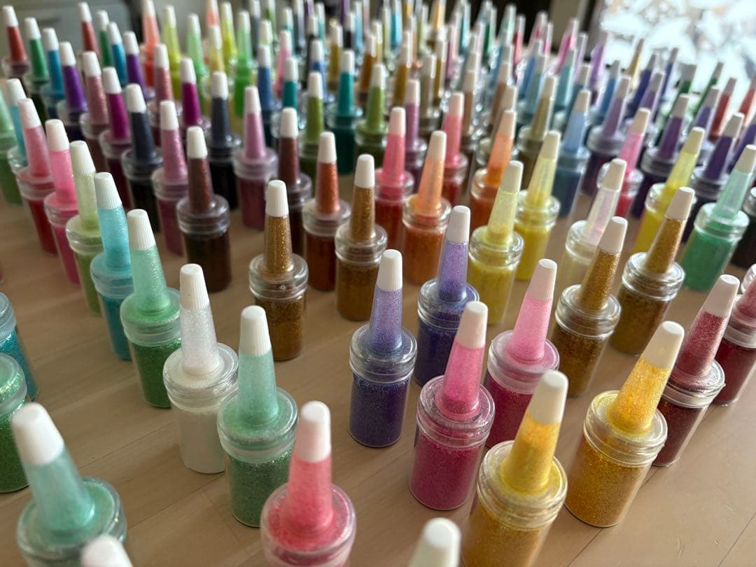ボディジュエリー⭐︎グリッター100本セット　専用アルミケース付き
