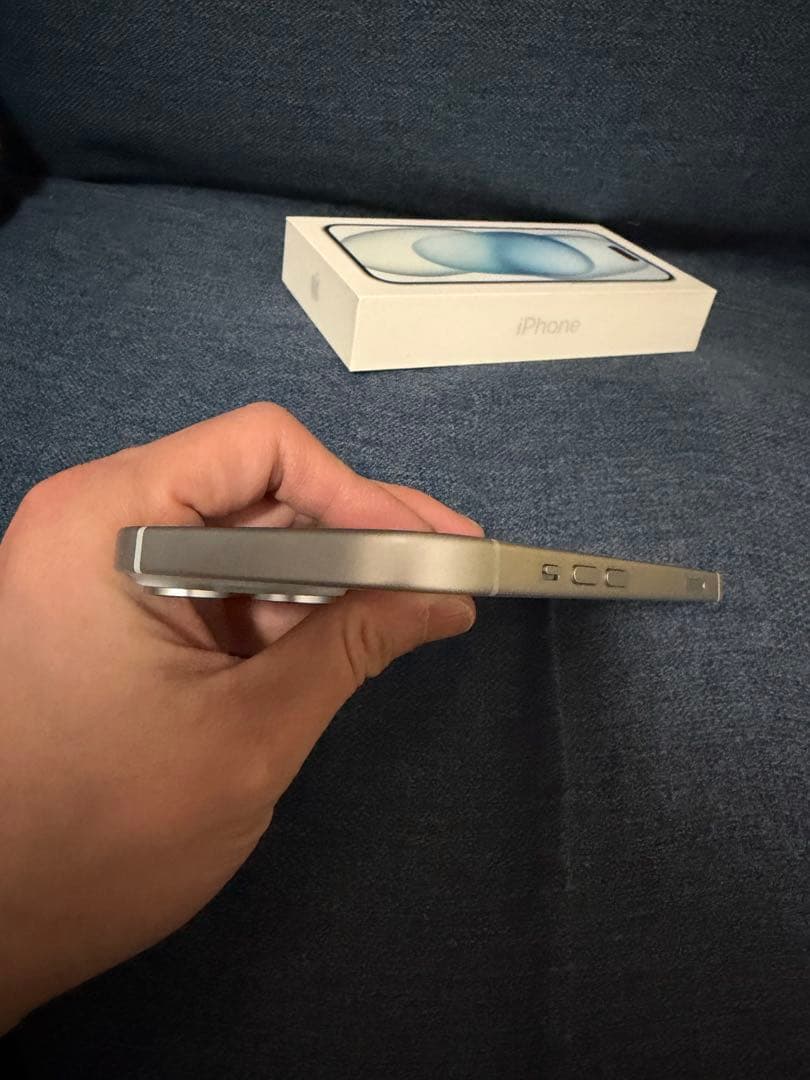 iPhone15 256GB 値下げしました