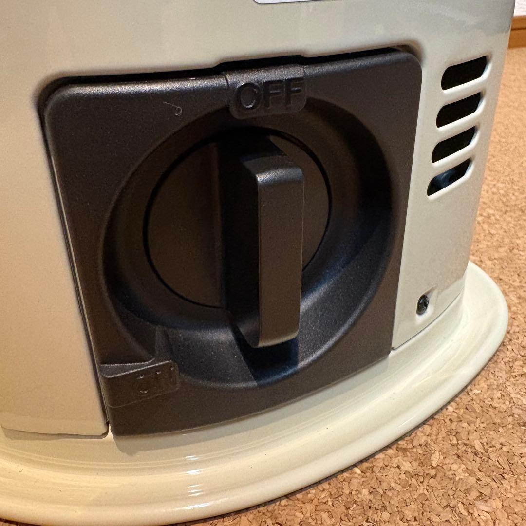 【美品】岩谷 カセットガスストーブ デカ暖II CB-STV-DKD2 23年製