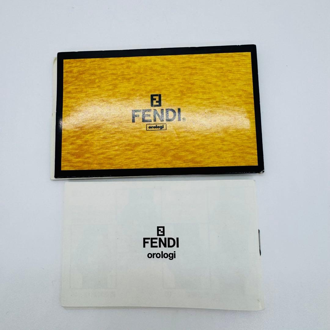 ✨FENDI✨フェンディ✨710L✨サーモンピンク文字盤✨クォーツ✨腕時計✨