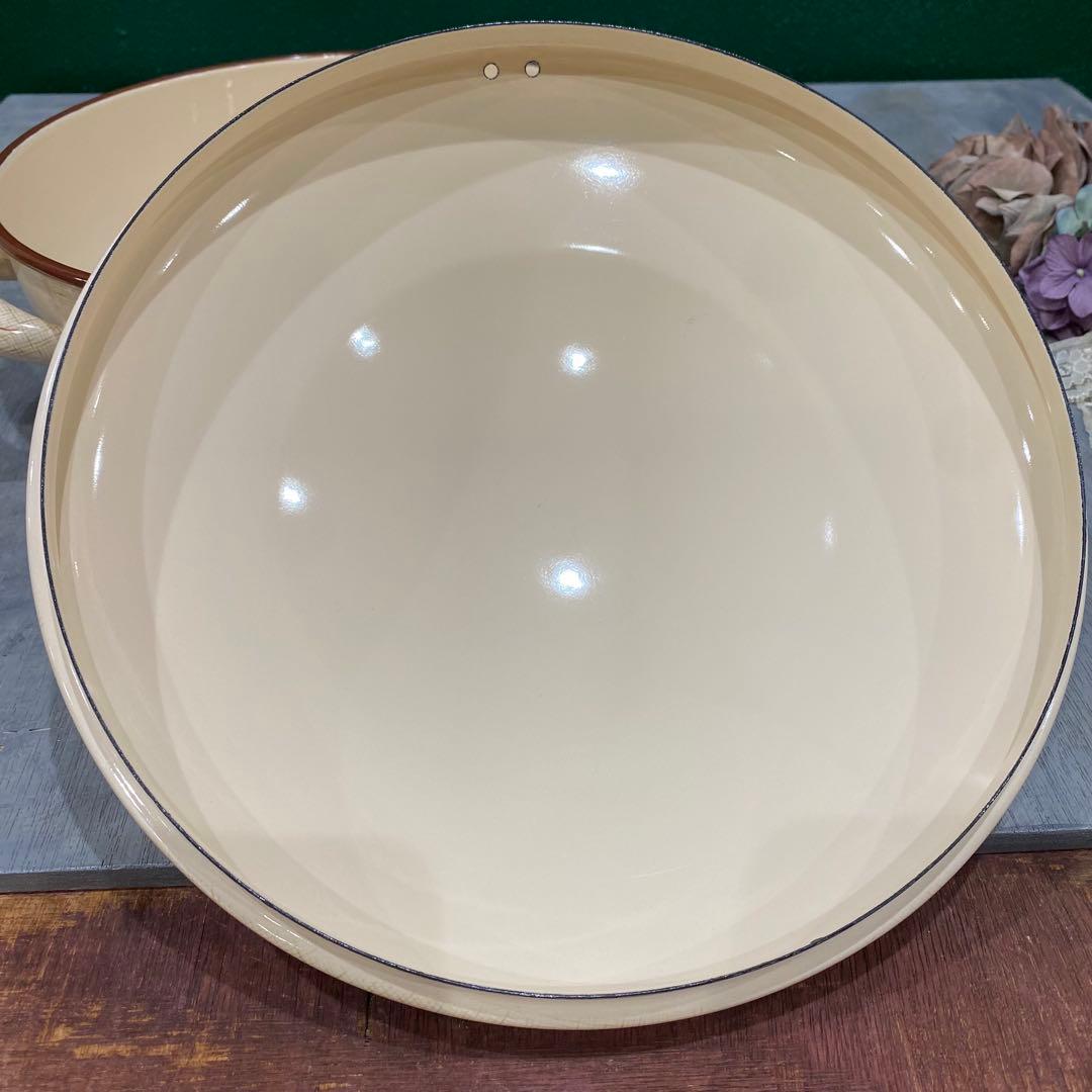 未使用 エジリー EJIRY 希少 レア 華ぶどう ホーロー鍋 葡萄 26cm