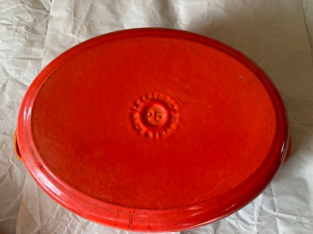 LE CREUSET 両手鍋 オレンジと赤のグラデーション